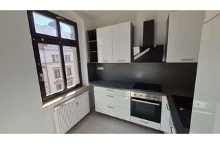 Wohnung mieten in Leipziger Straße 43, 08056 Zwickau, + + + 3 Zimmer Whg. mit EBK, Balkon, Bad mit Wanne und Dusche + + +