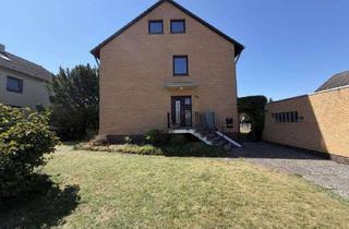 Wohnung mieten in 31226 Peine, Peine - Gepflegte 3,5-Zimmer-Wohnung mit Balkon und eigener Garage in ruhiger Wohnlage