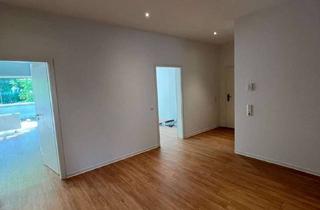 Wohnung mieten in Ostlandstraße 38a, 50858 Weiden, [LIS-10490] WG geeignete 3 Zimmer-Studentenwohnung inkl. Küche neben dem Rhein-Center!