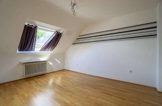 Wohnung mieten in 42855 Remscheid, Gemütliche 2-Zimmer-Dachgeschosswohnung im Remscheider Südbezirk