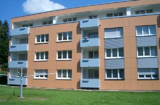 Wohnung mieten in Kinzigstr. 13, 78112 St. Georgen, Ein Zuhause zum Durchatmen: moderne 3-Zimmer Wohnung mit Aussicht ins Grüne