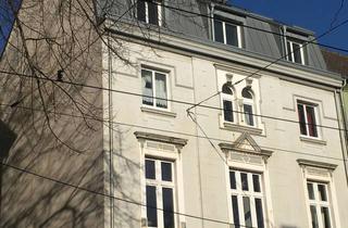 Wohnung mieten in Hattinger Straße 768, 44879 Linden, Bochum - Linden: 3,5 Raum, Charmante Altbauwohnung, großer Garten, zentral und ruhig