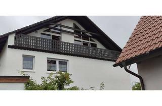 Wohnung mieten in 86415 Mering, In Mering: 4-Zimmer-Atelier-Dachgeschosswohnung mit Balkon in einem 3 Familienhaus