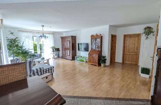 Wohnung mieten in 94315 Eglsee, Energieeffiziente Großzügige 2,5 Zimmer Wohnung mit Gartenanteil und Garage