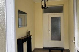 Lofts mieten in Briloner Str. 32, 33142 Büren, Lust auf ein Loft in Büren? 3-Zimmer Dachgeschoßwohnung mit spektakulären Ausblick auf die Almeauen