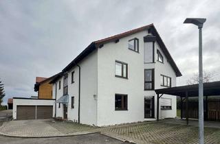 Wohnung mieten in 72108 Rottenburg, Stilvolle, modernisierte 2-Zimmer-Wohnung mit Balkon und EBK in Rottenburg