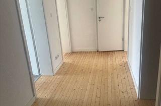 Wohnung mieten in Kölner Straße 119, 53879 Euskirchen, Wohnen mit Charakter: 3-Zimmer-Wohnung in Euskirchen
