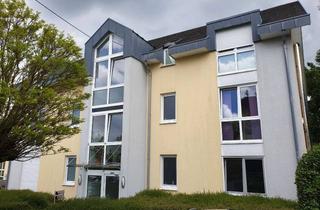 Wohnung mieten in Bergstraße 1a, 66292 Riegelsberg, Etagenwohnung mit Balkon und Gemeinschaftssauna(Whg.4)