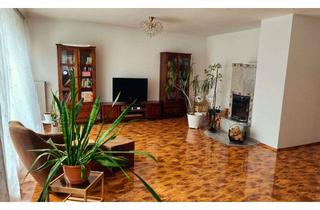 Haus kaufen in Watzmannstraße 22a, 86453 Dasing, Provisionsfrei! Energieeffiziente und gepflegte DHH inkl. Sauna, Kamin, Bodenheizung