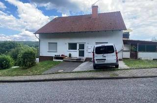 Haus kaufen in 35041 Marburg, Gepflegtes 3 Familienhaus in Marburg-Hermershausen