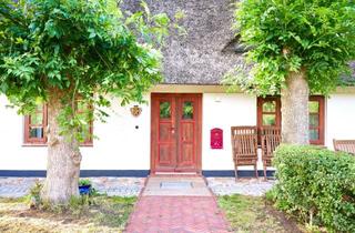 Haus kaufen in 25779 Fedderingen, Traumhaftes Landhaus unter Reet mit Remise