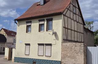 Haus kaufen in Schloßstraße 42, 06528 Wallhausen, sanierungsbedürftiges Wohnhaus in Wallhausen