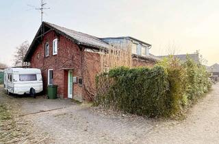 Mehrfamilienhaus kaufen in 25873 Rantrum, Mehrfamilienhaus in Rantrum nahe Husum - 3 Wohnungen mit Potenzial auf 969 m² Grundstück