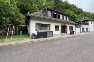 Haus kaufen in 56745 Volkesfeld, Modern wohnen in Volkesfeld – Familienhaus mit Sauna und Doppelgarage