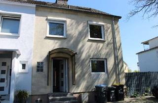 Haus kaufen in 59192 Bergkamen, Perfekt für Heim- und Handwerker und Gartenliebhaber! Stark renovierungsbedürftiges Reihenendhaus!