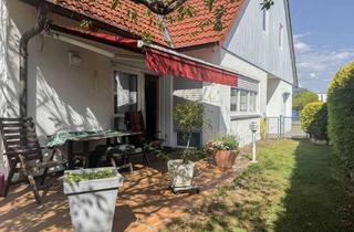Doppelhaushälfte kaufen in 91486 Uehlfeld, Doppelhaushälfte mit schönem Garten, zwei Terrassen und Garage