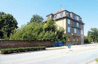 Mehrfamilienhaus kaufen in Bahnhofstraße, 06449 Aschersleben, Grundstück mit ehemaligem Mehrfamilienhaus am Park Herrenbreite