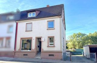 Haus kaufen in 67731 Otterbach, Otterbach: Wohn-/ Geschäftshaus mit 2 Garagen und schönem Blick ins Ottertal