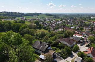 Haus kaufen in 94377 Steinach, Wohnen über der Donauebene. Besonderes Architektenhaus in Hanglage mit Kamin, Garten & Weitblick
