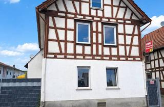 Haus mieten in Glauburgerstraße 15, 63683 Ortenberg, Großzügiges Wohnhaus mit viel Platz, zwei Bädern, Balkon und vielseitigen Nutzungsmöglichkeiten