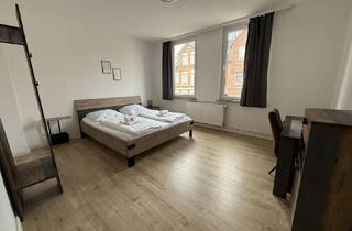 Wohnung kaufen in Elzer-Straße 126, 31137 Hildesheim, 3ZKB Altbaucharme, Stellplatz, Moritzberg