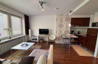 Wohnung kaufen in 20099 St. Georg, Courtagefrei! Toll geschnittenes 2-Zimmer-Apartment direkt an der Aussenalster