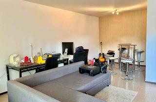 Wohnung kaufen in 52074 Aachen, [Reserviert] Helle 3-Zimmer-Wohnung mit Garage und viel Potenzial in Aachen-Laurensberg (Erbpacht)