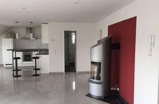 Wohnung mieten in Bessemerstr. 35, 47799 Cracau, Helle Dachgeschosswohnung mit Kamin, Fußbodenheizung & Wärmepumpe – Krefeld-Fischeln