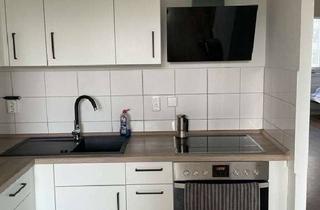 Wohnung mieten in Rottwerndorfer Str., 01257 Leuben, Wohnung mit Einbauküche, Nachmieter gesucht! Haus mit Aufzug