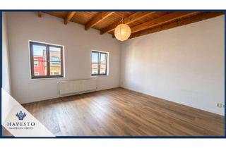 Wohnung mieten in 39112 Sudenburg, Stilvolle 2-Zimmer-Dachgeschosswohnung mit Holzbalkendecke, Einbauküche & modernisiertem Bad