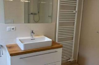 Wohnung mieten in Innere Zwickauer Straße 104, 08062 Niederplanitz, Schicke 3-Zi-Wohnung im DG mit Dachterrasse und Stellplatz im Hof! Einbauküche v. Vormieter möglich!