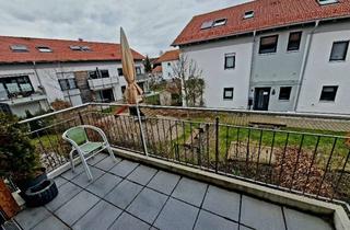 Wohnung mieten in Im Sommerfeld, 83607 Holzkirchen, Helle 2-Zimmer-Wohnung, in ruhiger Lage, Bahnhofsnähe, Südbalkon in Holzkirchen