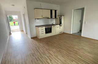 Wohnung mieten in Meedenstr. 6a, 26316 Varel, Frisch renovierte 2-Zimmer-Wohnung in Varel - Moorhausen