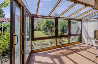 Haus kaufen in 82285 Hattenhofen, Seltene Gelegenheit - Reiheneckhaus auf ca. 403 m² real geteiltem Grundstück zur Kernsanierung