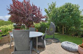 Reihenhaus kaufen in 13503 Heiligensee, Komfortables Reihenhaus auf ruhigem Gartengrundstück mit Kamin, 4-Zi., Gäste-WC, ausgb. DG, Voll-KG