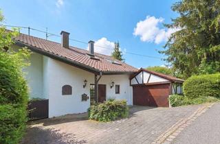 Einfamilienhaus kaufen in 72631 Aichtal, Zuhause im Grünen – charmantes Einfamilienhaus mit viel Platz und Fernblick