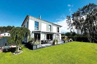 Villa kaufen in Olof-Palme-Ring 93, 14822 Borkwalde, Stilvolle Neubauvilla im KfW-40-Plus-Standard mit 7,5 Zimmern vor den Toren Potsdams und Berlins