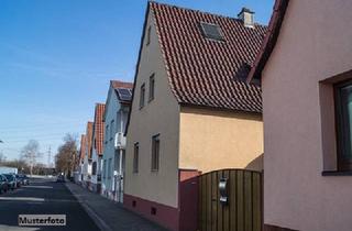 Einfamilienhaus kaufen in 57629 Höchstenbach, Wohnhaus nebst Garage und Garten