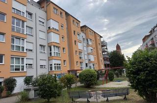 Immobilie mieten in 86157 Pfersee, Komplett möblierte 2-Zimmer-Wohnung mit großem Westbalkon in Bestlage von Augsburg-Pfersee