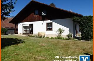 Einfamilienhaus kaufen in 94481 Grafenau, Schöne Siedlungslage - Gepflegtes EFH mit Einliegerwohnung und Garten/Doppelgarage bei Grafenau