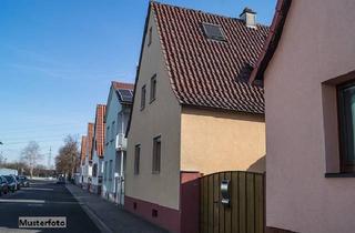 Einfamilienhaus kaufen in 31737 Rinteln, Einfamilienhaus mit angebauter Garage in ruhiger Wohnlage