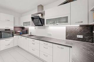 Wohnung kaufen in 13587 Berlin, KENSINGTON EXKLUSIV – Bezugsfreie 3-Zimmer-Wohnung mit Dachterrasse und Waldblick