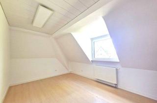 Wohnung mieten in 90547 Stein, Charmante 3-Zimmer-Dachgeschosswohnung mit Einbauküche