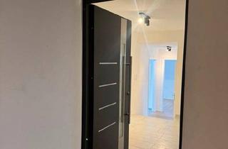 Wohnung kaufen in 57072 Siegen, Siegen - Eigentumswohnung Siegen Oberstadt saniert Einbauküche