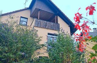 Haus kaufen in 74199 Untergruppenbach, Untergruppenbach - Interessantes 2-Familienhaus freihst. in Untergruppenbach- Uhe