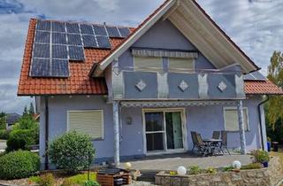 Einfamilienhaus kaufen in 97532 Üchtelhausen, Üchtelhausen - Einfamilienhaus vollunterkellert mit Doppelgarage