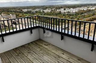 Wohnung mieten in 12687 Berlin, Berlin-Marzahn - PANORAMABLICK TRIFFT MODERNE: WOHNEN IM MARZAHN
