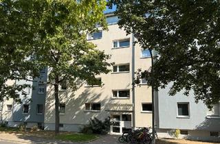Wohnung kaufen in 67067 Ludwigshafen, Ludwigshafen am Rhein - Gepflegte 3 ZKB mit Loggia, modernisiertes Bad, Einbauküche