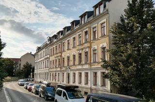 Wohnung kaufen in 04177 Leipzig, Leipzig - Stilvoll renovierte Altbauwohnung, riesiger Garten