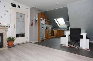 Wohnung kaufen in 74376 Gemmrigheim, 3 Zimmer-Dachgeschoss-Wohnung in Gemmrigheim - Ideal für Eigennutzer